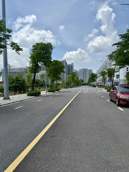 Tôi Bán Căn Liền Kề 75m2, Mặt đường 20m, Trục Ban Trắng Thoáng đẹp, Eurowindow Twin Parks Gia Lâm.