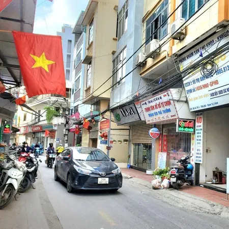 [hạ 1 Tỷ ] Phú đô Gara Oto - Mặt Ngõ 3 Oto Tránh - Kinh Doanh Lô Góc 6t Thang Máy - Chủ Mót Bán!