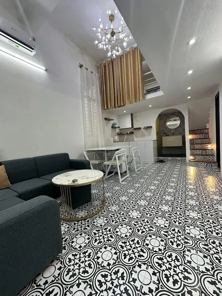 Bán Tập Thể 2 Ngủ 2wc Dt Sử Dụng 60m2 Phố Hàng Bông, Hoàn Kiếm, Full Nt, ở Hoặc Làm Homestay 5.2tỷ
