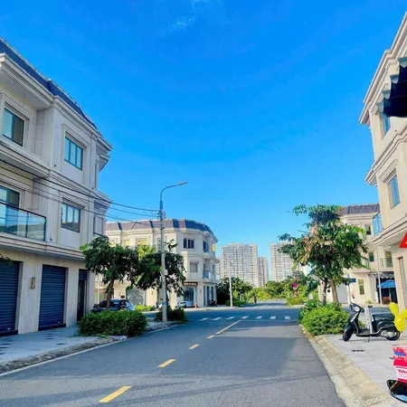 Vip- Cặp Góc 254m2 Khu đô Thị Lakeside- Bàu Tràm. Lh