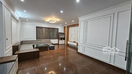Bán Nhà Liền Kề Sát Chợ Văn La 55m2, 5tầng, Giá 15.9tỷ