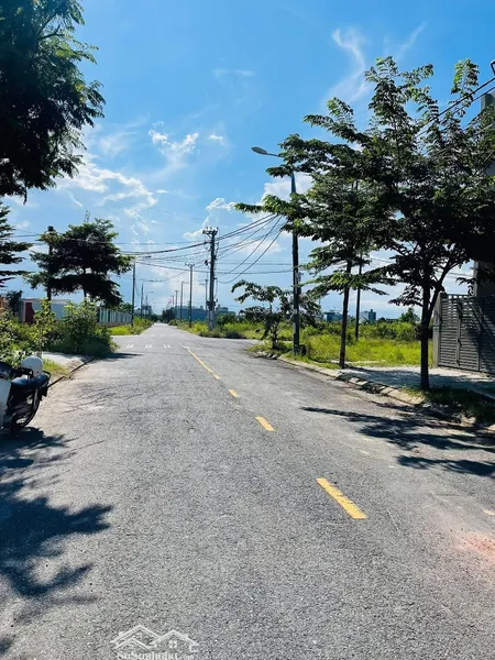 Bán đất Lương Khắc Ninh 7,5m Sát Trường Nicolas Nam Cẩm Lệ Giá Rẻ:
