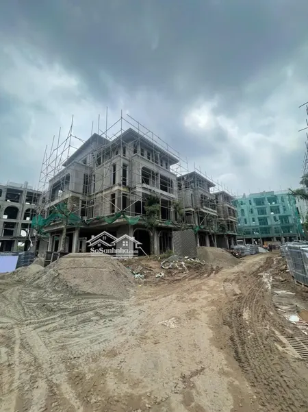 Biệt Thự Sân Vườn 2 Mặt Tiền Hướng đông Nam Cực Hiếm Tại Vaquarius Văn Giang - Nhanh Tay đừng Bỏ Lỡ