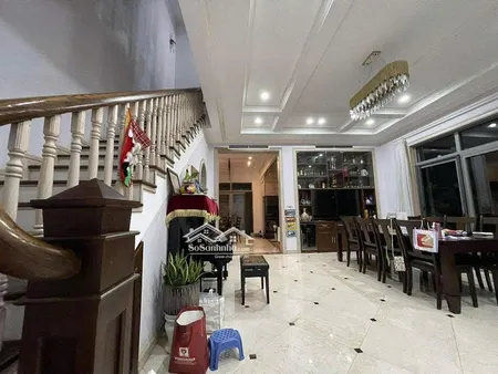 Bác Chủ Thiện Chí Bán Căn Biệt Thự 215m Tại Kđt Vinhomes Riverside. Thiết Kế Sang Trọng