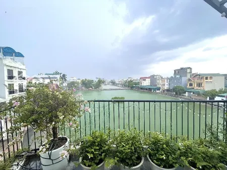 Bán Nhà Mặt Phố Long Biên View Hồ Phong Thuỷ, Mt 10m, Dt 230m, Giá 29 Tỷ