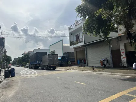 Bán Nhà Visip1 Bình Dương, 100m2, Nhà Lầu Chủ Tự Xây, đường ở Và Kinh Doanh, Giá 5,2tỷ.