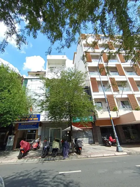 Ngộp Bank Bán Rất Gấp Mt Xô Viết Nghệ Tĩnh, Bt - Dt 5.3x27m - 4 Tầng - Hđt 70 Tr/tháng - Giá 26 Tỷ