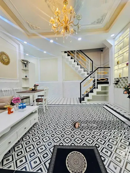 Bán Nhà đường Xô Viết Nghệ Tĩnh, Full Nội Thất, 36m2, 2 Tầng, 3 Phòng Ngủ 4.65 Tỷ Tl