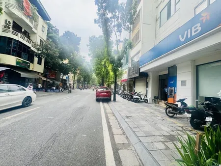 Bán Nhà Mặt Phố Lò đúc 260m, Kinh Doanh Vỉa Hè đá Bóng, ít Nhà Bán, Dòng Tiền Khủng Giá 224 Tỷ
