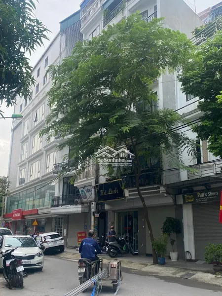 Bán Nhà Mặt Phố Yên Xá, Thoáng Trước Sau, Có Vỉ Hè, đường ô Tô Tránh.