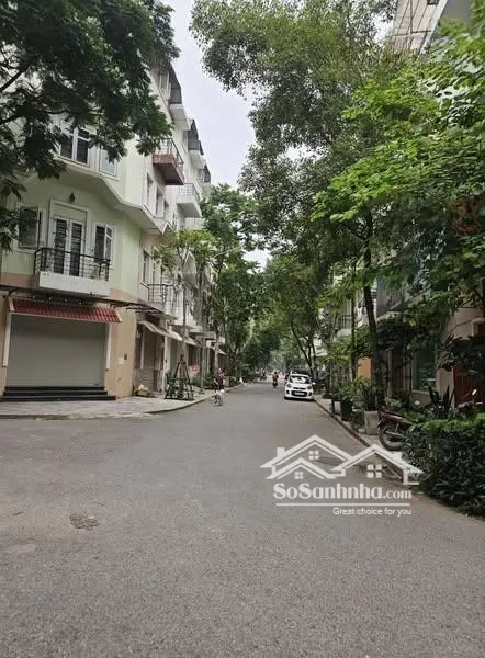 Văn Quán Giảm Sốc 1 Tỷ 85 M2 4,5 Tầng Phân Lô Kinh Doanh 18,5 Tỷ