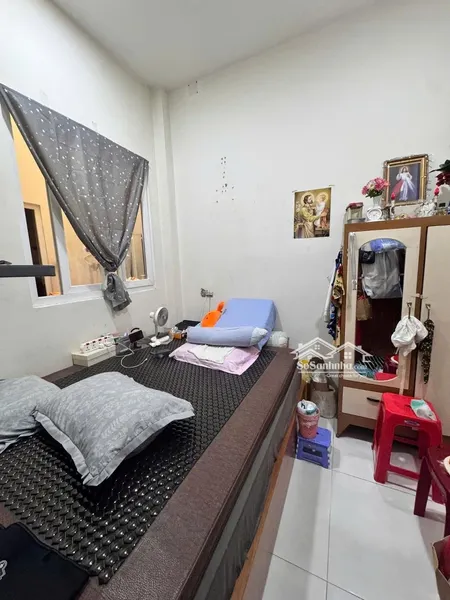 Gấp - Nhà 4 Lầu 87m² (4x22), 30m Ra Mặt Tiền Thống Nhất Ngã 4 Quang Trung, Chỉ 7.5 Tỷ, Có Sổ