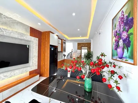 định Công - 6 Tầng Thang Máy - 31m - Full Nội Thất - An Ninh Cao - Dọn Vào ở Luôn - Sổ đỏ Chính Chủ
