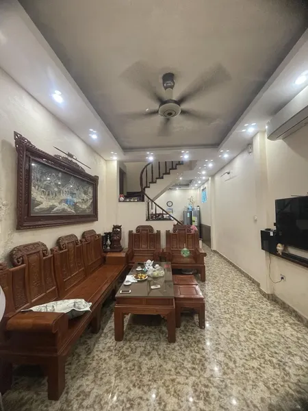 Ngõ 8 Ngọc Hồi _hoàng Mai Bán Nhà 3 Tầng _ô Tô đỗ Cửa _viu Công Viên Cây Xanh .