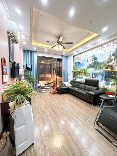 định Công Thượng Nhà đẹp 5 Tầng Lô Góc - Oto