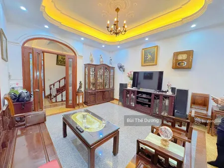 50m2 - 5 Tầng - 22.3 Tỷ, Mạc Thái Tổ, Cầu Giấy. Nhà đẹp, Phân Lô, Tiện ích Vip.