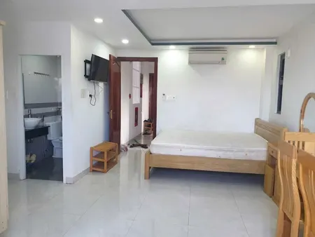 Toà Căn Hộ Mặt đường Phùng Hưng - - Nha Trang- Gồm 10 Phòng Thu Nhập 30-40tr/tháng- Có Thang Máy