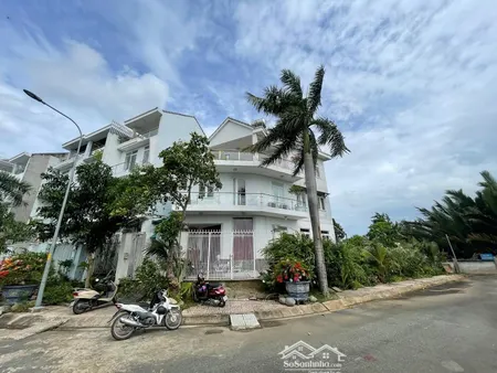 Cho Thuê Biệt Thự 200m2 Khu Nhà ở Giáo Viên Lê Hồng Phong - đào Sư Tích - Phước Lộc - Nhà Bè