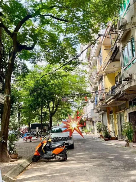 Phân Lô-vỉ Hè - Dân Xây-kinh Doanh-3 ô Tô Tránh, Dừng đỗ -mặt Tiền Gần 5m - Ba đình Giáp Hoàn Kiếm