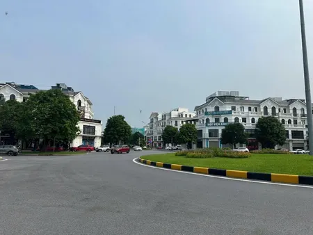 Cần Bán Biệt Thự Vinhome Gia Lâm