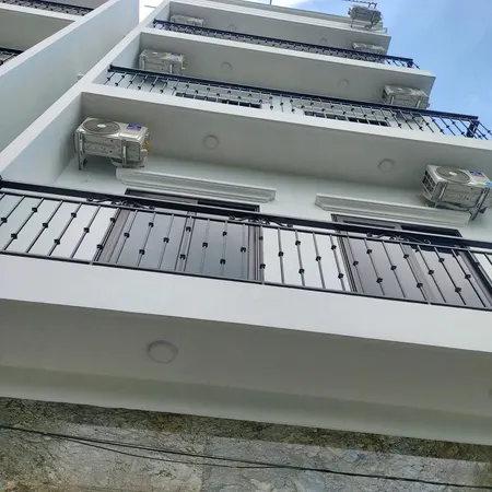 Bán Nhà Phố Nhổn - Tu Hoàng - 34m - 5 Tầng - Sát Mặt Phố - Full Nội Thất - ở Ngay - Chỉ 6,2 Tỷ
