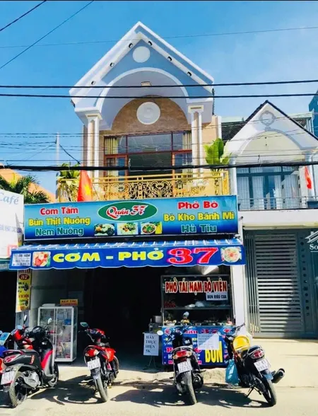 Bán Gấp Căn Nhà Lầu Ngay Chợ Bờ Ngựa đang Cho Thuê 9triệu/tháng