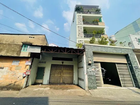 Bán Gấp Nhà Mặt Tiền 240 Hồng Lạc 5,5x16m Ngay Khu Bàu Cát Sầm Uất Chỉ 11 Tỷ đã Hạ Sâu