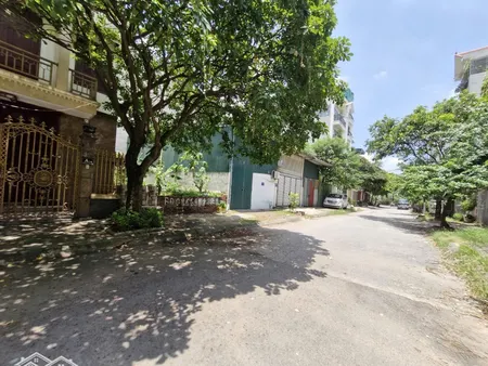 Bán đất Thạch Bàn, Bát Khối, Long Biên, 75m2, Giá 16.8 Tỷ, Phân Lô ô Tô Tránh Vỉa Hè ở Quá Sướng