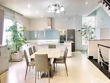 Bán Nhà Góc 2 Mặt Tiền - Kdc Tân Quy đông, Quận 7
