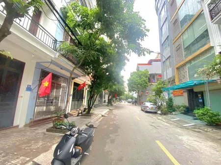 Chính Chủ Bán Căn 4 Tầng 40 M đường ô Tô Vỉa Hè Giáp Khu đt Văn Phú-sau Mặt Phố Quang Trung-14,2 Tỉ
