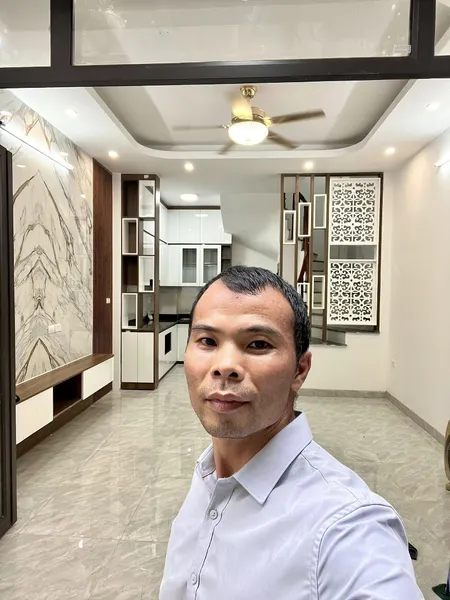 Nhà Phố Việt Hưng đẹp Lung Linh 5 Tầng 3 Phòng Ngủ Chỉ Hơn 5 Tỷ
