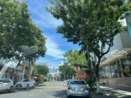Lô Góc đường Dương Khuê_khuê Mỹ_cách Sông Chương Dương 20m_biển Mỹ Khê 200m_sân Bay 10phút