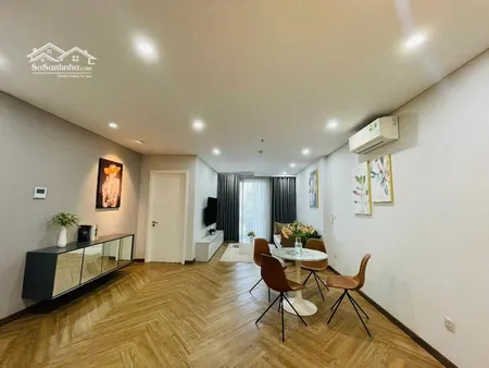 Cần Bán Gấp Căn Hộ 2pn 2wc Có Sổ Hồng Khu đẹp Tiện Lợi 9,9 Tỷ, Nhà Trống Sẵn Giao Ngay,