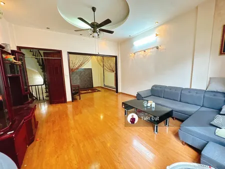 Bán Nhà Trung Tâm Cầu Giấy Ngã Tư Trần Thái Tông Xuân Thuỷ Lô Góc 20m Ra Phố Sổ Nở Hậu Xem Là Chốt.