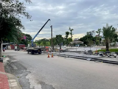 Hiếm Có Lô đất Ngọc Thuỵ Long Biên View Công Viên 121m MT 5.1m 32 Tỷ ô Tô Tránh KD đỉnh