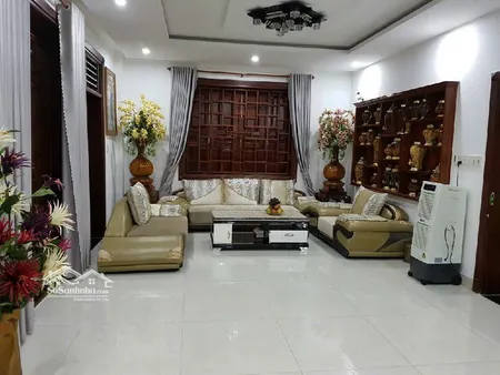 Bán Nhà 3 Tầng Góc 2 Mặt Tiền đường Hồ Nguyên Trừng, Dt 220m, Ngang 18m, Full Nội Thất Gỗ Cao Cấp