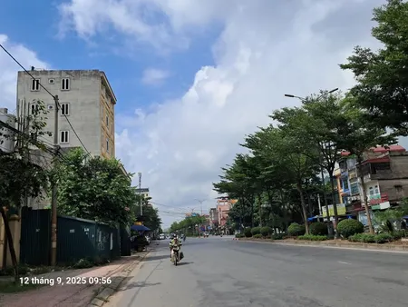 Từ Sơn Cần Bán Gấp Nhàthương Mại,dịch Vụ, Làm Công Ty, Nhà Hàng, Khách Sạn