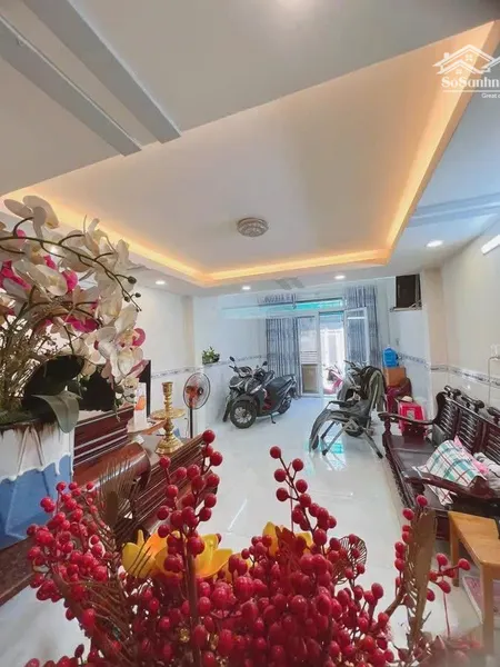 Bán Nhà Riêng đẹp, 8,1 Tỷ, 52m2, Phạm Văn Bạch, P15, Tân Bình, Hcm