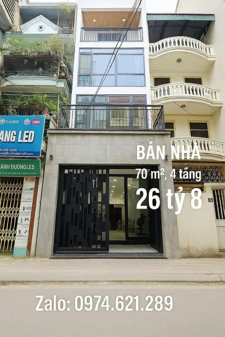 Nhà Mặt Phố, 70m2, 4 Tầng, Chỉ 26 Tỷ 8, Nguyễn Viết Xuân, Thanh Xuân.