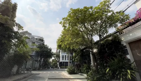 Cần sang nhượng nhà phố KDC Kim Sơn giá hợp lí