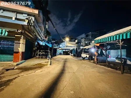 GẤP GẤP CHỦ CHUYỂN ĐI MĨ ĐỊNH CƯ MUỐN RA MẶT TIỀN CHỢ TRẦN VĂN QUANG- TÂN BÌNH - CHỦ VỪA Ở VỪA KD- NHÀ CHỦ XÂY TÂM HUYẾT ĐỂ Ở