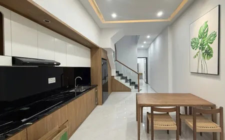 Căn nhà tâm huyết: 3PN, 3WC,sân oto, Đường Mai Thị Lựu, 77m2, phường EAKao, dân cư đông đúc.