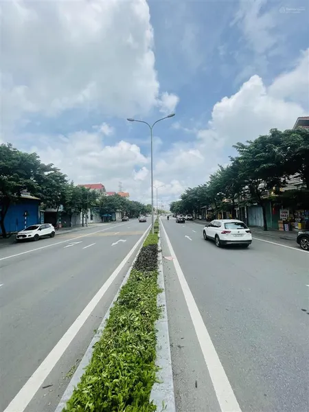 Hàng hiếm tại trần hưng đạo ninh bình. 13,2 tỷ, 80m2, pháp lý đầy đủ