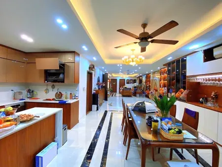 Diện tích hiếm có nội thất cao cấp