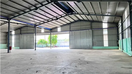 XT528 cho thuê xưởng sản xuất ngoài khu công nghiệp, khung thép tiền chế, tiếp nhiều ngành nghề