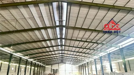 XT527 nhà xưởng kiên cố ngành nghề linh hoạt, thời gian thuê ổn định lâu dài