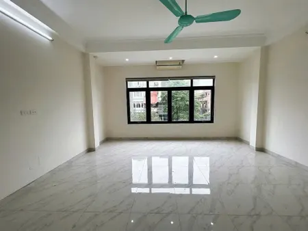 CHO THUÊ VĂN PHÒNG TẦNG 3 - TÒA NHÀ MẶT PHỐ HẠ YÊN QUYẾT, CẦU GIẤY