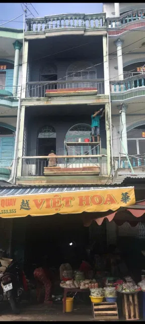 Cần bán gấp nhà Một triệt 3 lầu giá : 4 tỷ 500tr
