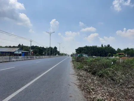 Đất đẹp hiếm còn sót lại mặt tiền đường ĐT 784, gần bên trường cấp 2 Truông Mít