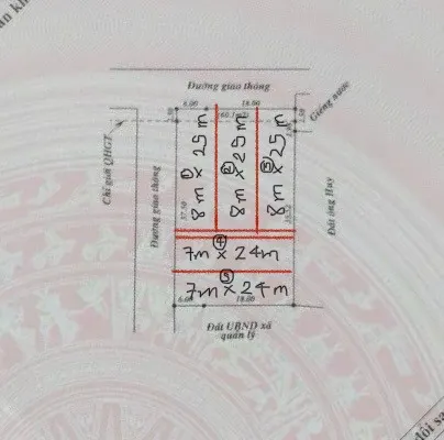 Bán lô số 05, đất sát quảng trường Kỳ Ninh và cách biển 250 m. Khu vực đầy đủ tiện ích, rất đẹp để làm nhà nghỉ dưỡng cuối tuần cho con vui chơi. 
Diện tích 168 m2 trong đoa đất ở 150 m2